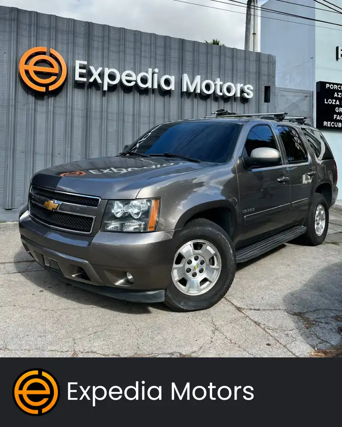 2012 Chevrolet Tahoe — 1