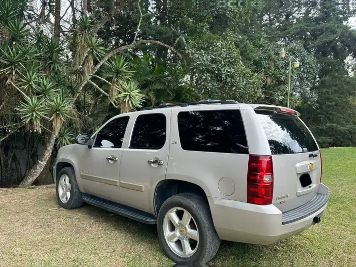 2008 Chevrolet Tahoe — 4