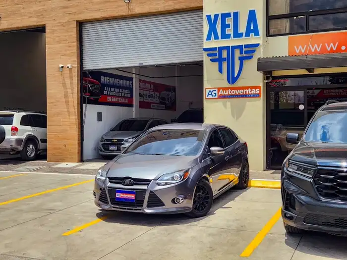 2014 Ford Focus — 2