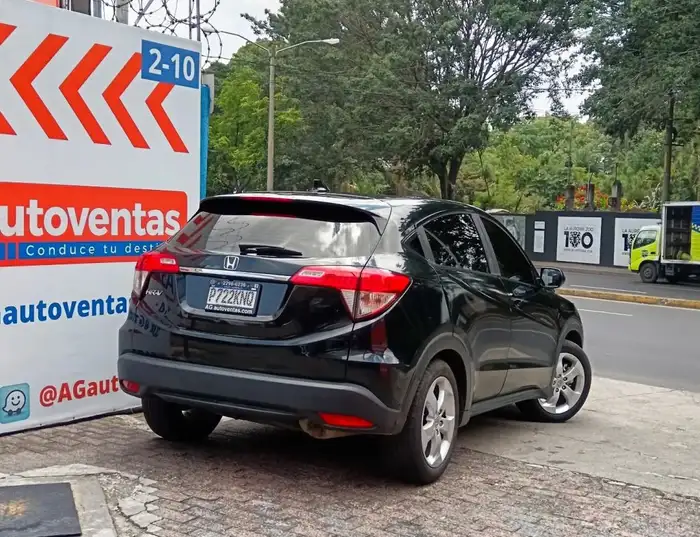 2021 Honda HR-V — 4