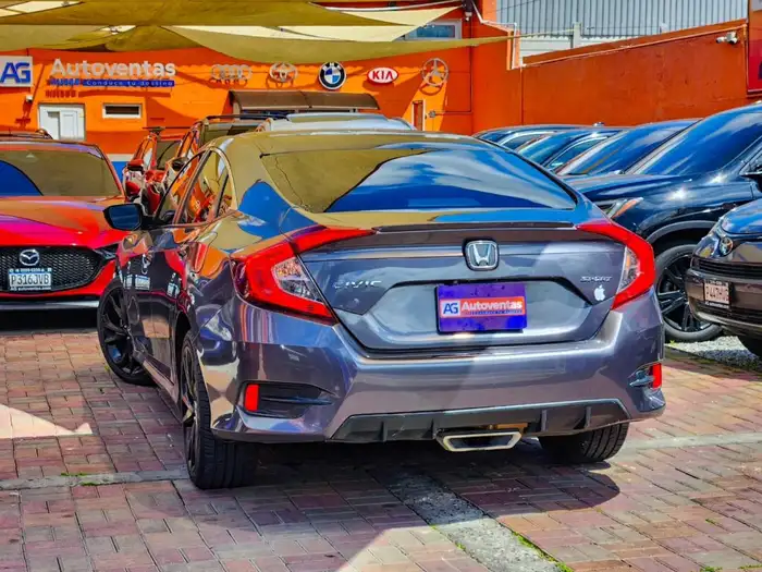 2019 Honda Civic — 4