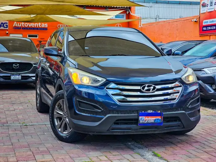 2013 Hyundai Santa Fe — 3