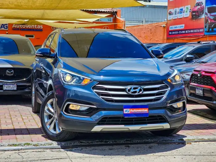 2016 Hyundai Santa Fe — 3