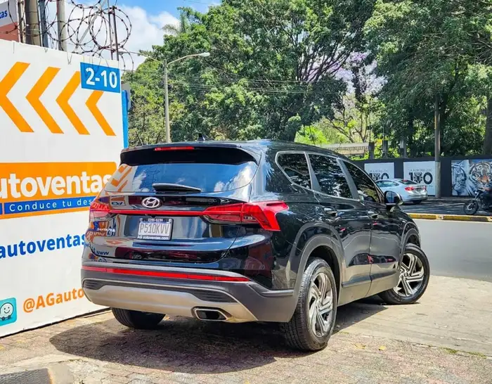 2021 Hyundai Santa Fe — 4