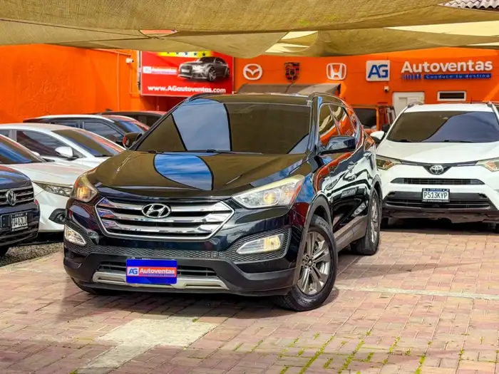 2016 Hyundai Santa Fe — 2