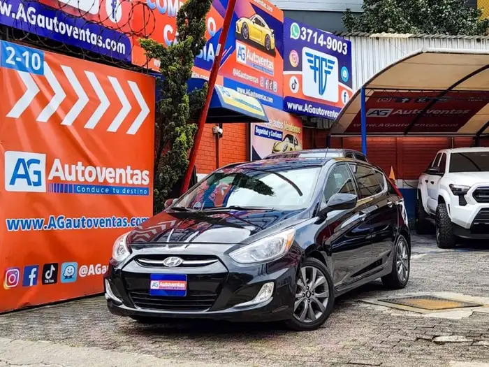 2017 Hyundai Accent — 1