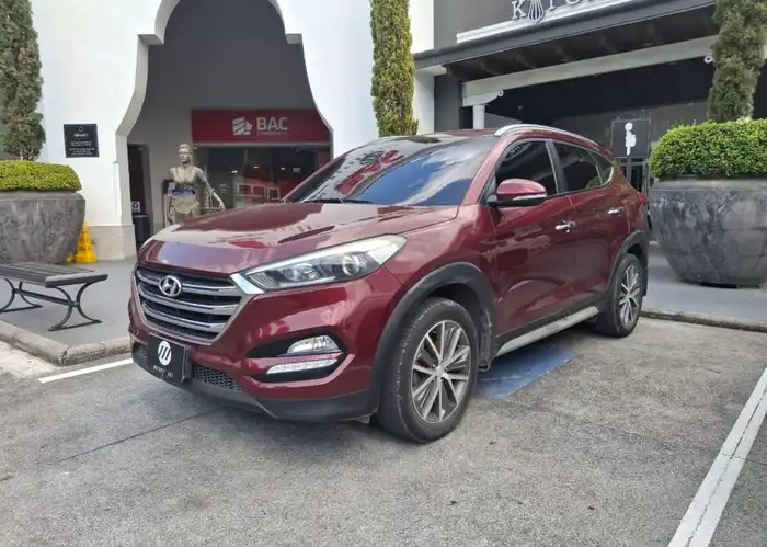2018 Hyundai Tucson — 1