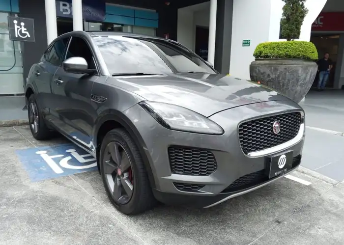 2018 Jaguar E-pace — 2
