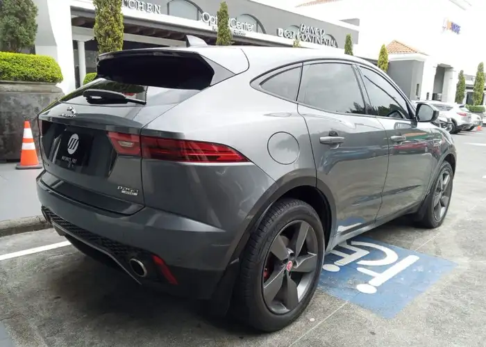 2018 Jaguar E-pace — 3