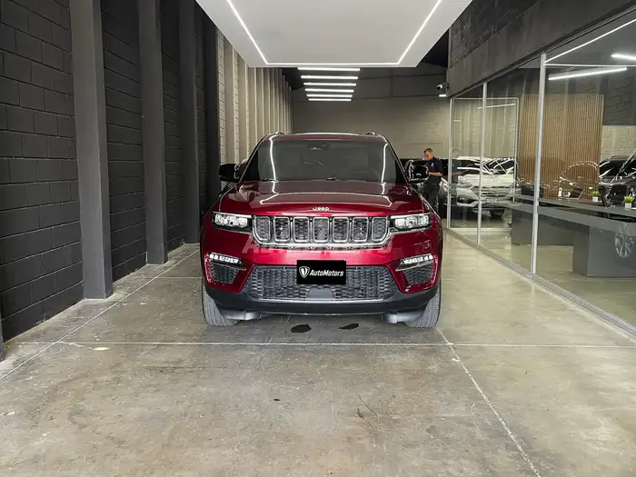 2022 Jeep GRAND CHEROKEE — 3