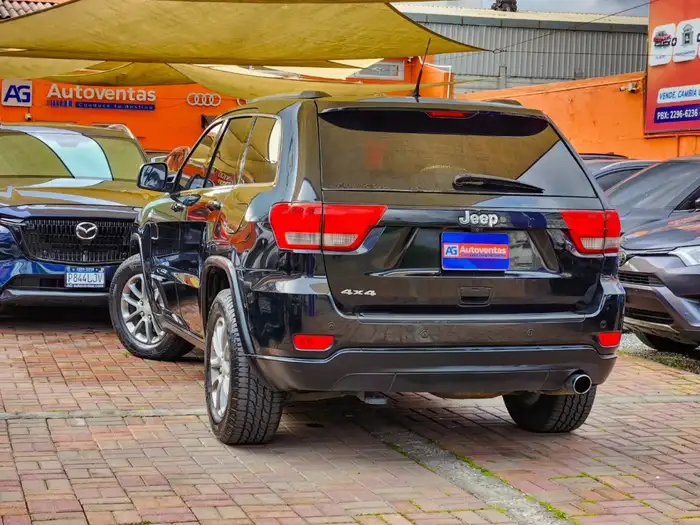 2009 Jeep GRAND CHEROKEE — 4