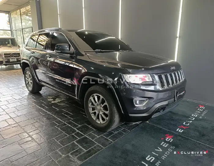 2015 Jeep GRAND CHEROKEE — 1