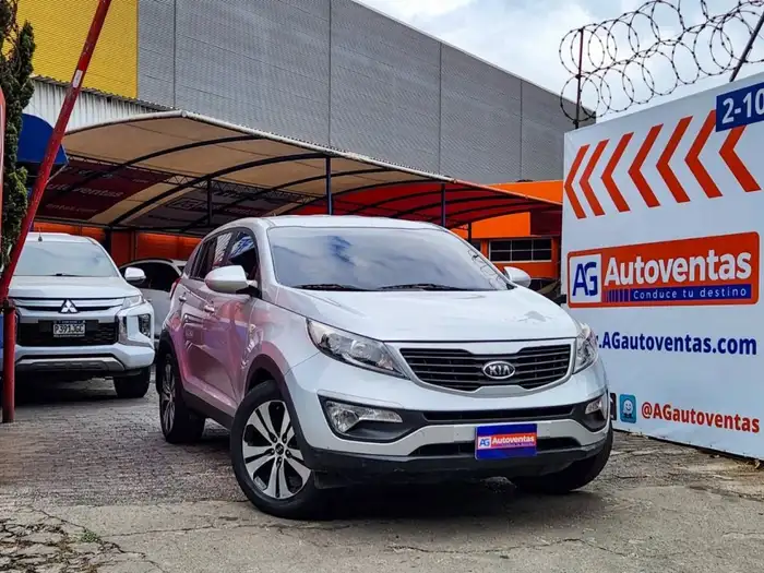 2011 Kia Sportage — 3