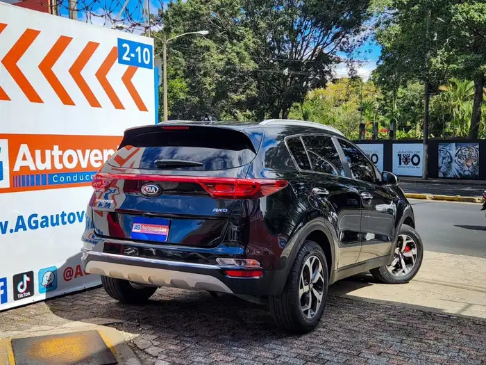 2022 Kia Sportage — 4