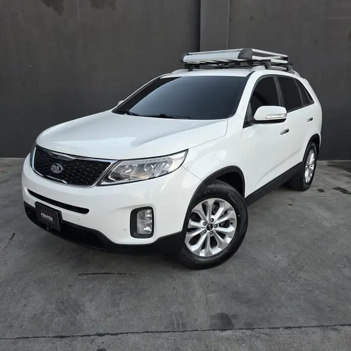2013 Kia Sorento — 1