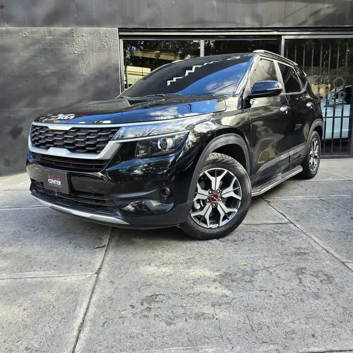 2023 Kia Seltos — 1