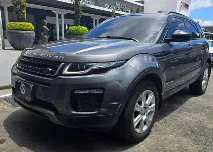 2017 Land Rover RANGE ROVER — 1