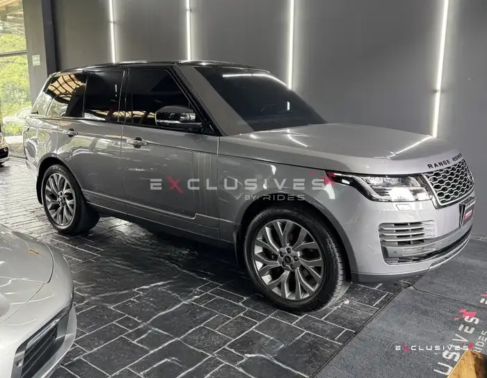 2020 Land Rover RANGE ROVER — 1