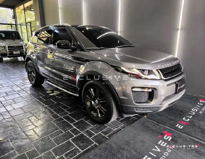 2018 Land Rover RANGE ROVER — 1