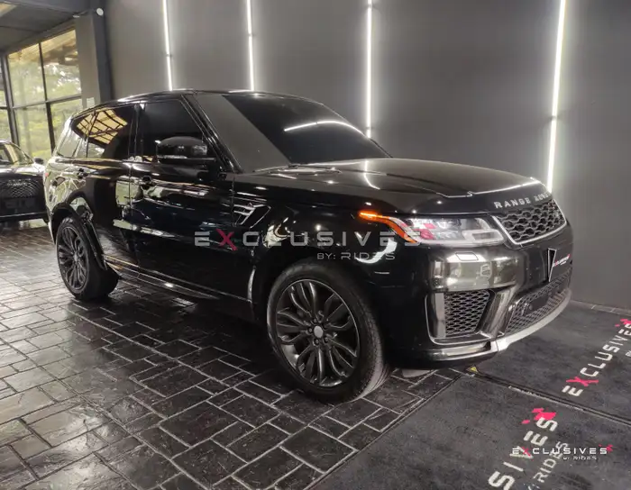 2019 Land Rover RANGE ROVER — 1