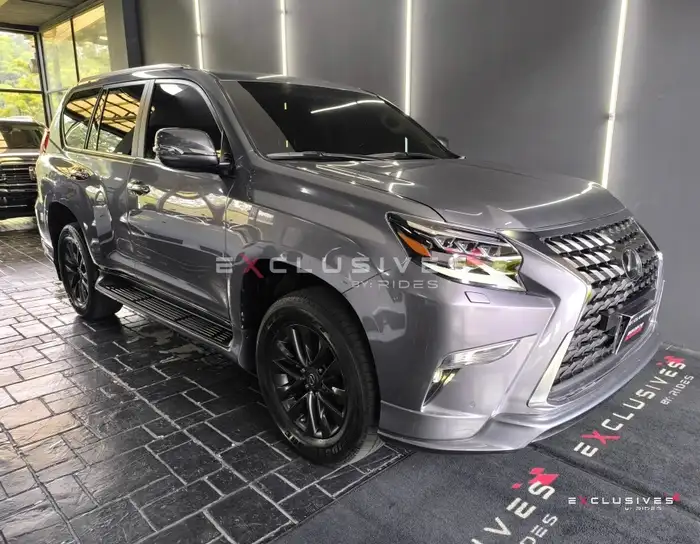 2023 Lexus gx460 — 1