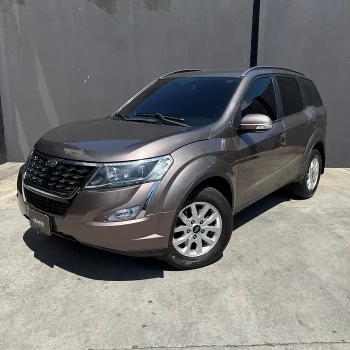 2020 Mahindra XUV — 1