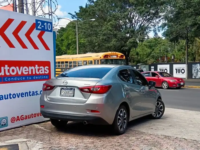 2018 Mazda 2 — 4