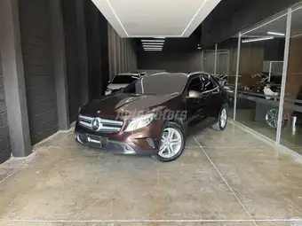 2015 Mercedes-Benz GLA
