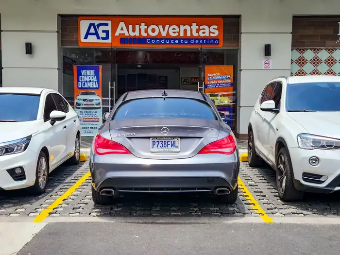 2015 Mercedes-Benz CLA — 4
