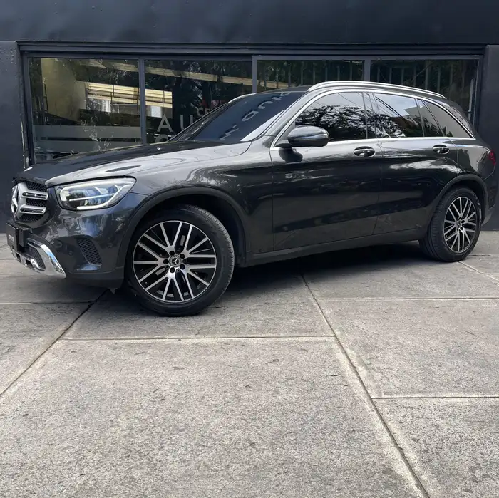 2021 Mercedes-Benz GLC — 1