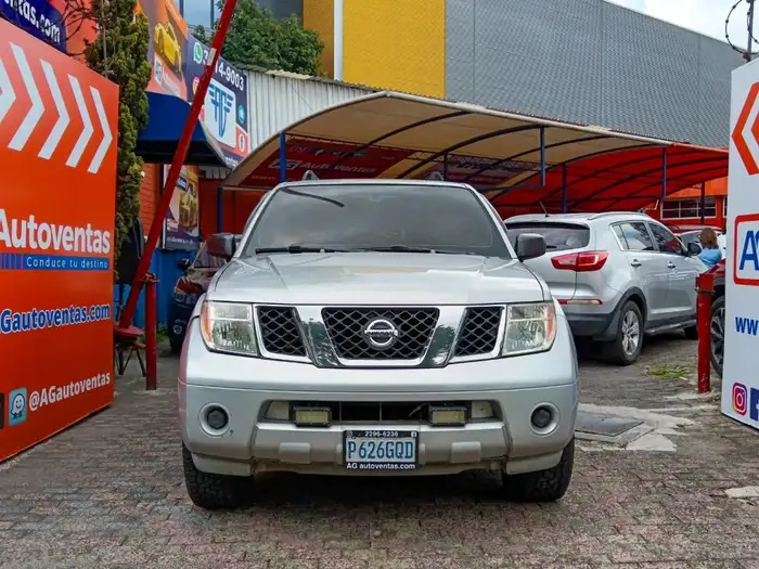2006 Nissan Pathfinder — 2