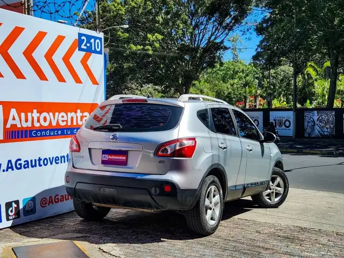 2013 Nissan QASHQAI — 4