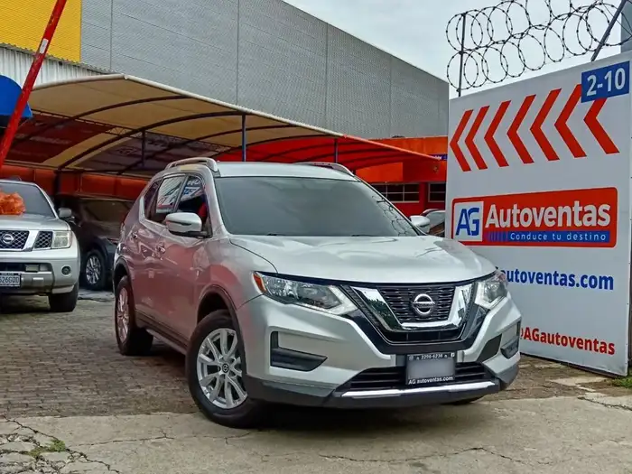 2018 Nissan ROGUE — 3