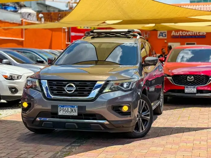 2018 Nissan Pathfinder — 2
