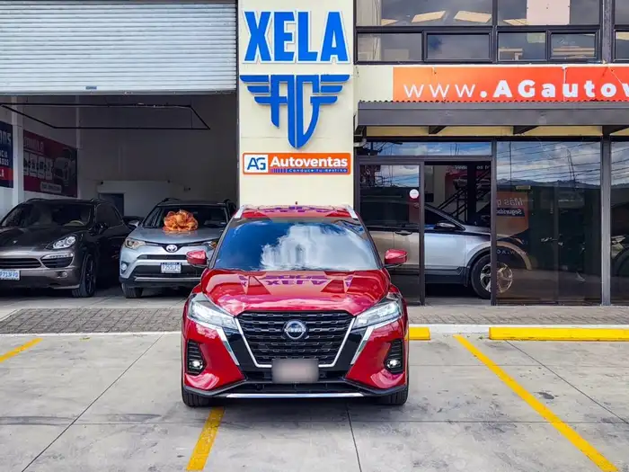 2025 Nissan Kicks — 1