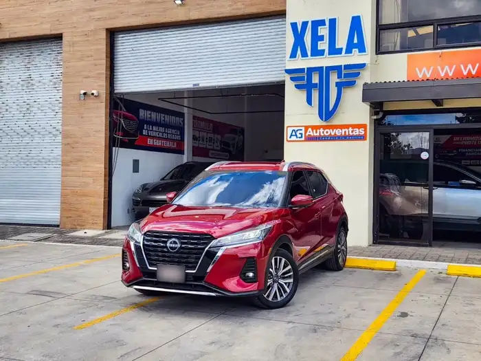 2025 Nissan Kicks — 2
