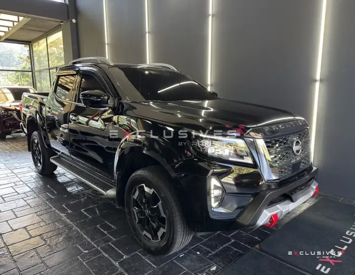 2025 Nissan Frontier — 1