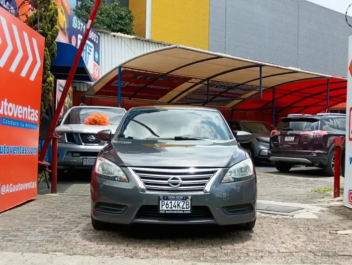 2014 Nissan Sentra — 2