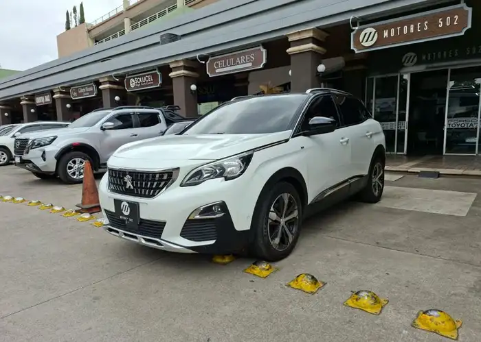 2019 Peugeot 3008 — 1