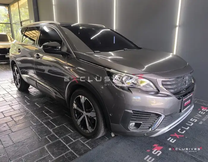 2020 Peugeot 5008 — 1