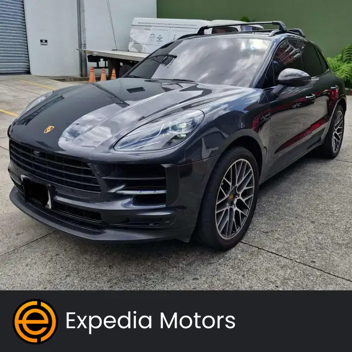 2020 Porsche MACAN — 1