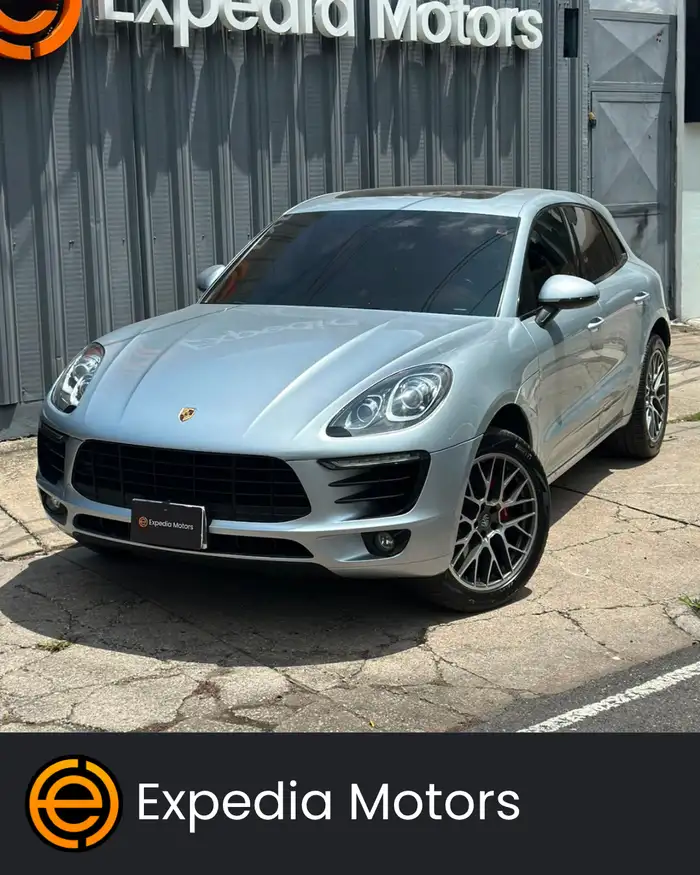2016 Porsche MACAN — 1