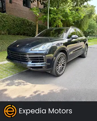 2019 Porsche CAYENNE
