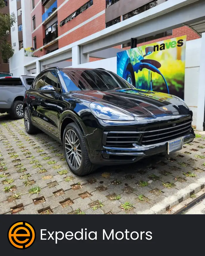 2023 Porsche CAYENNE — 1