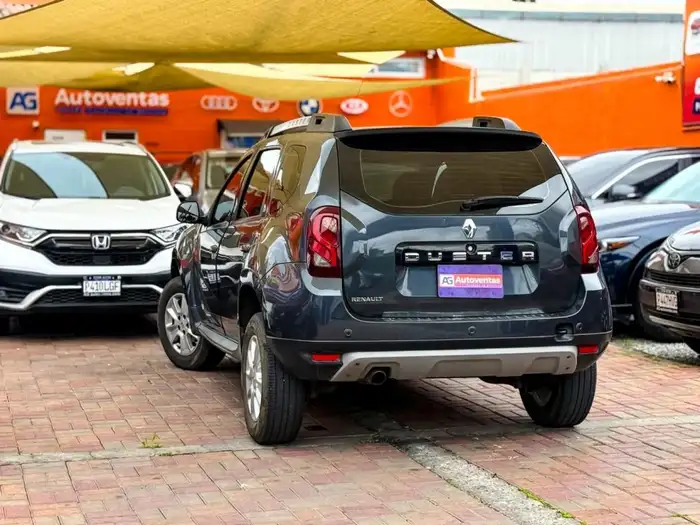 2018 Renault DUSTER — 4