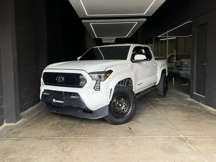 2024 Toyota Tacoma — 1