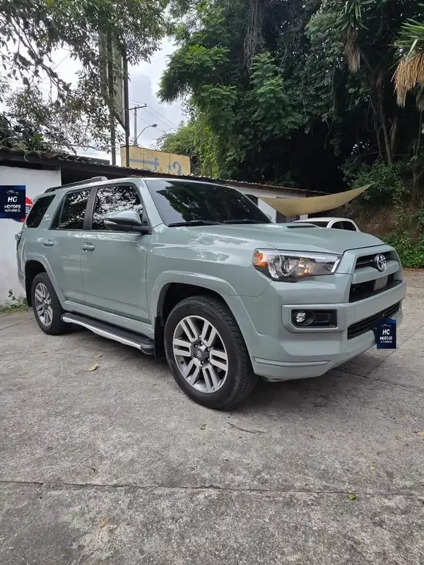 2022 Toyota 4Runner — 1