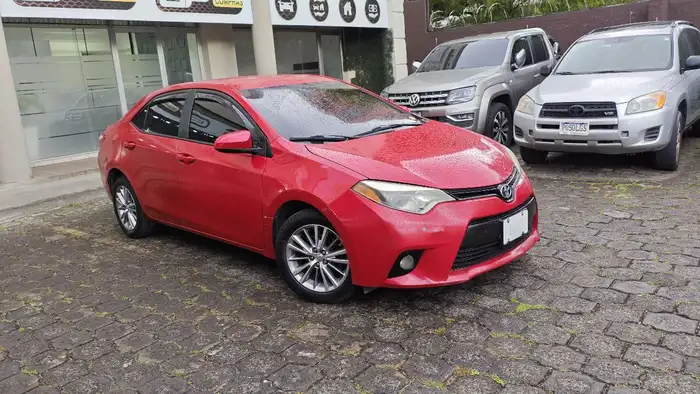 2014 Toyota Corolla — 1