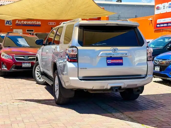 2017 Toyota 4Runner — 4