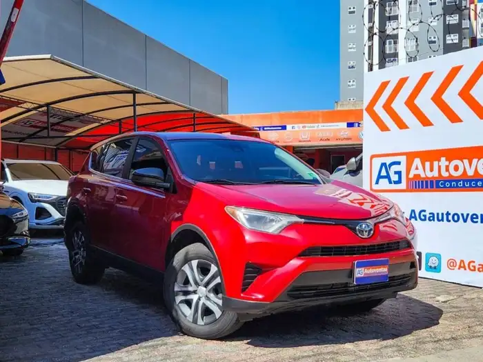 2017 Toyota RAV4 — 3